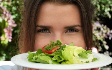 6 dicas de alimentos bons para os olhos