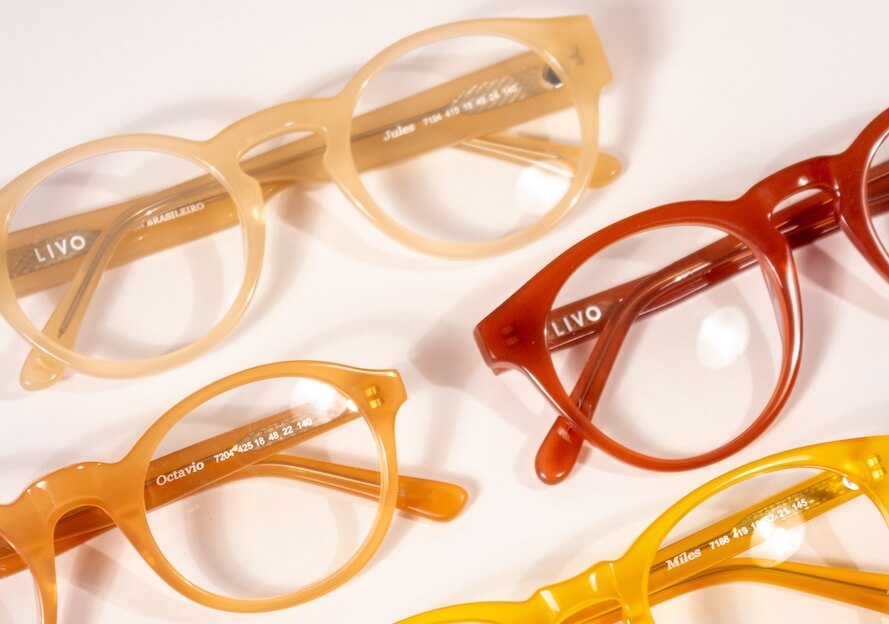 Óculos coloridos da LIVO